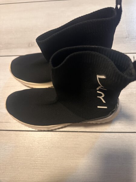 Ghete Karl Lagerfiedl.